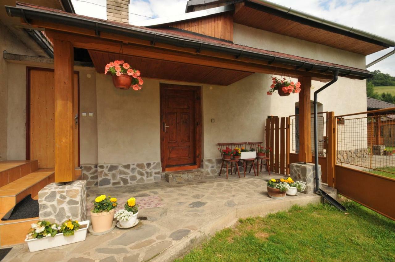 Ubytovanie U Jozefa Červený Kláštor Exterior foto