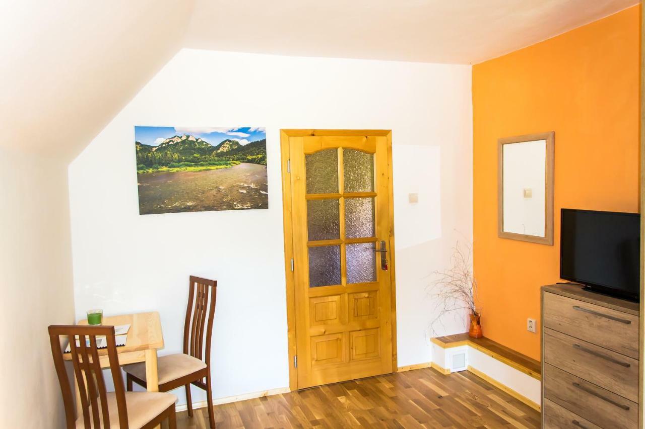 Ubytovanie U Jozefa Červený Kláštor Exterior foto